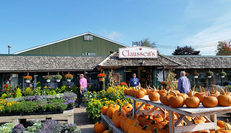 Claussen's Florist, Greenhouse & Perennial Farm, United States